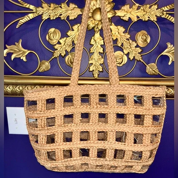 Shiraleah Jute Tote - Picture 2 of 5